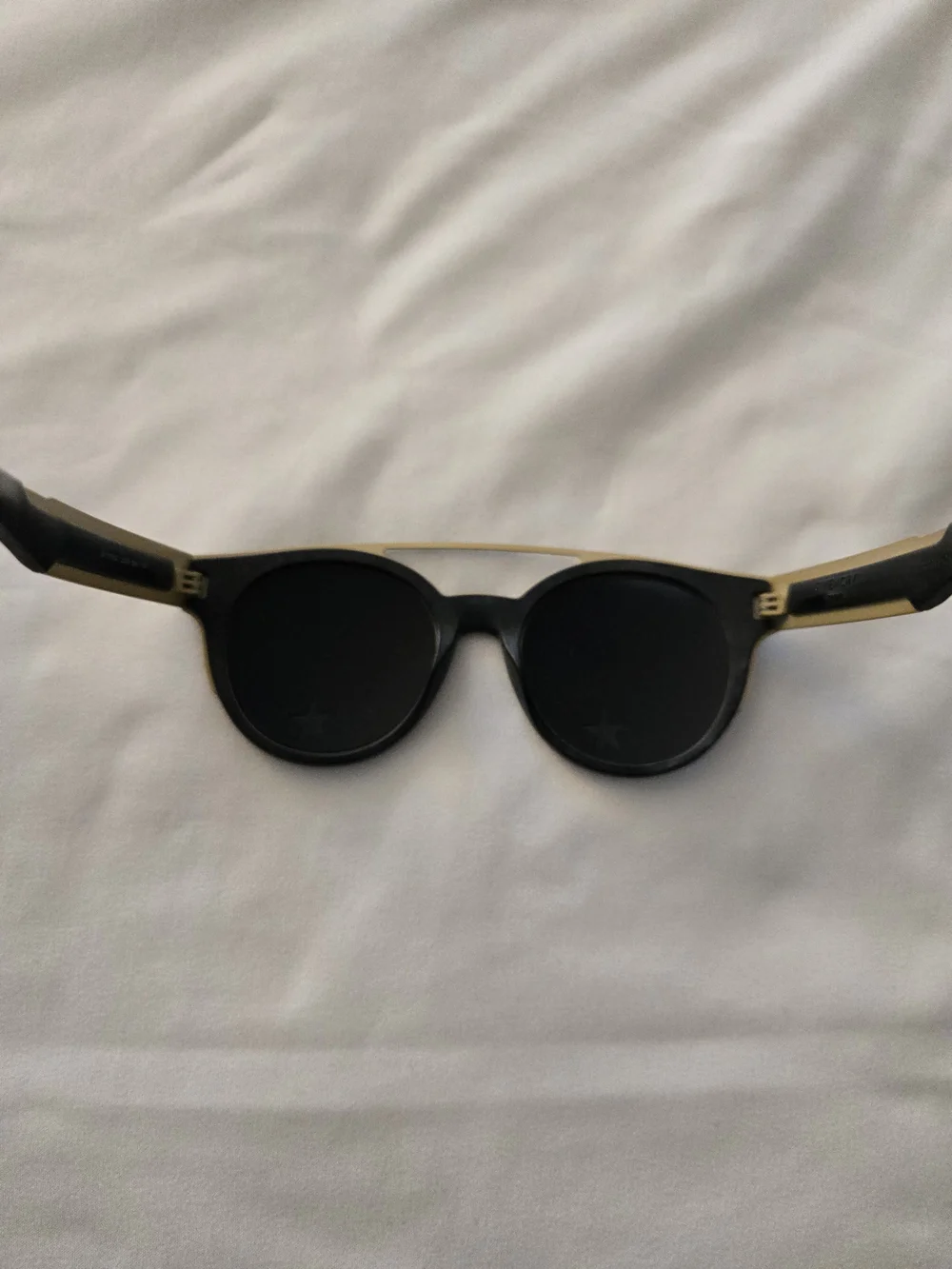 Givenchy bridge tone dark